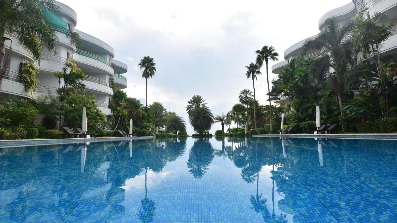 Hua Hin Beachfront Condo Exterior photo